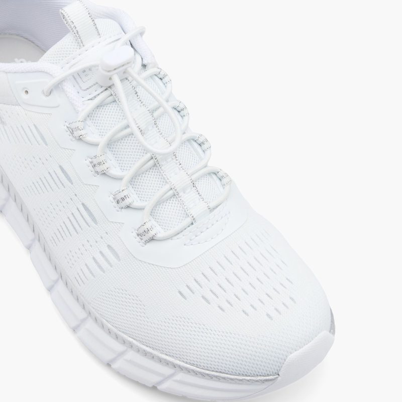Close-up of the toggle speed-lace system on the Bench White Slip-On Trainer.